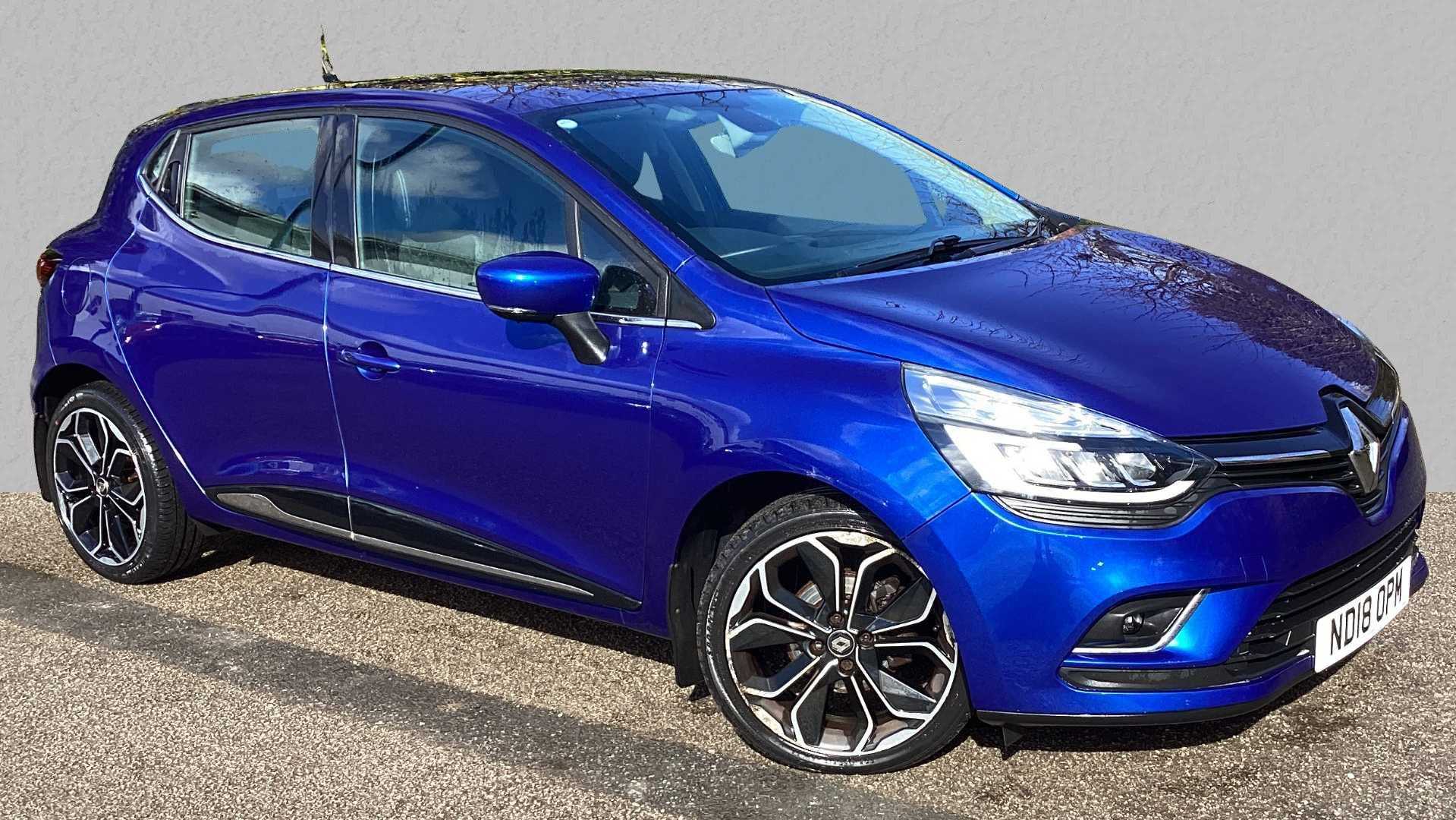 Main listing image - Renault Clio