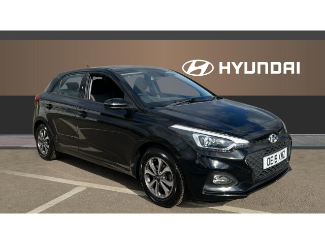 Main listing image - Hyundai i20