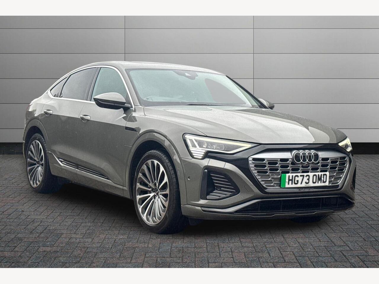 Main listing image - Audi Q8