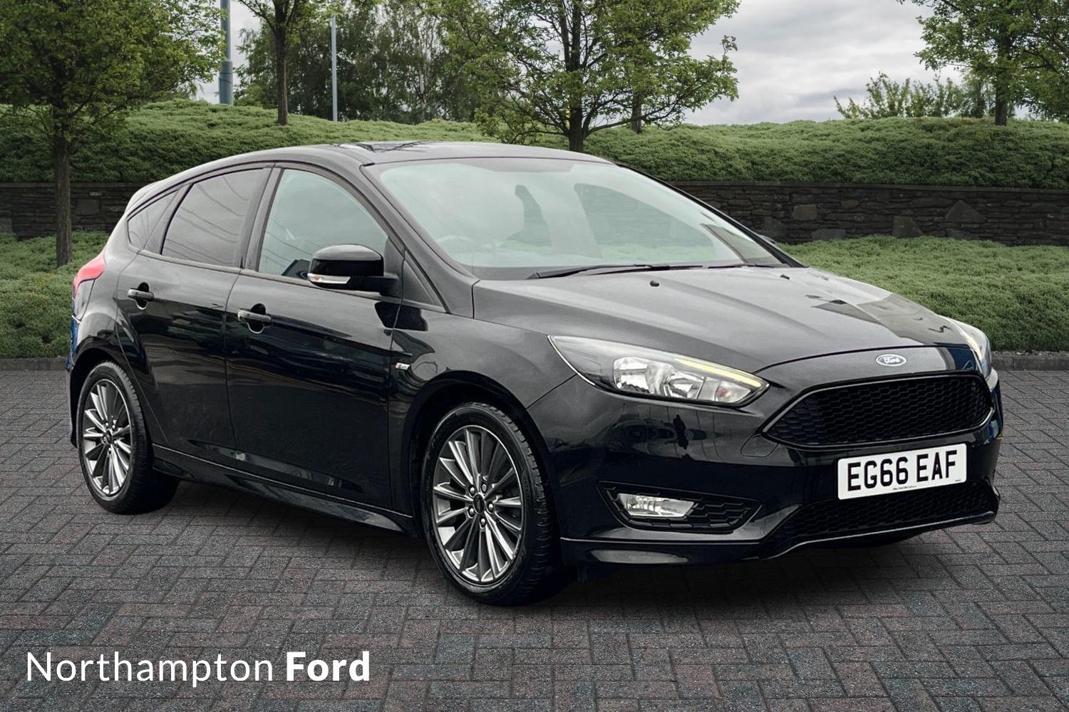 Main listing image - Ford Focus