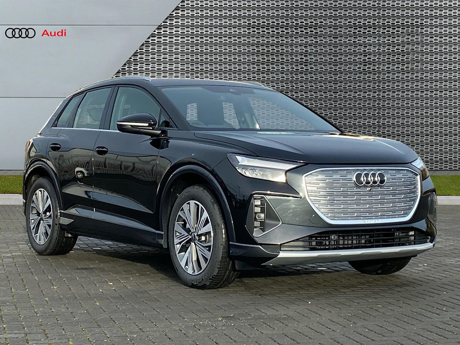 Main listing image - Audi Q4