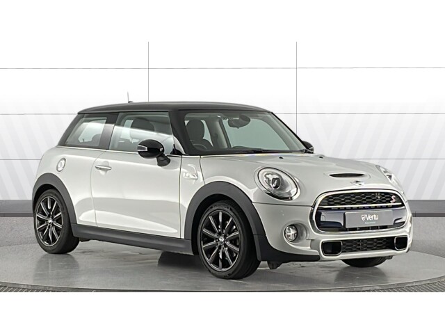 Main listing image - MINI Hatchback