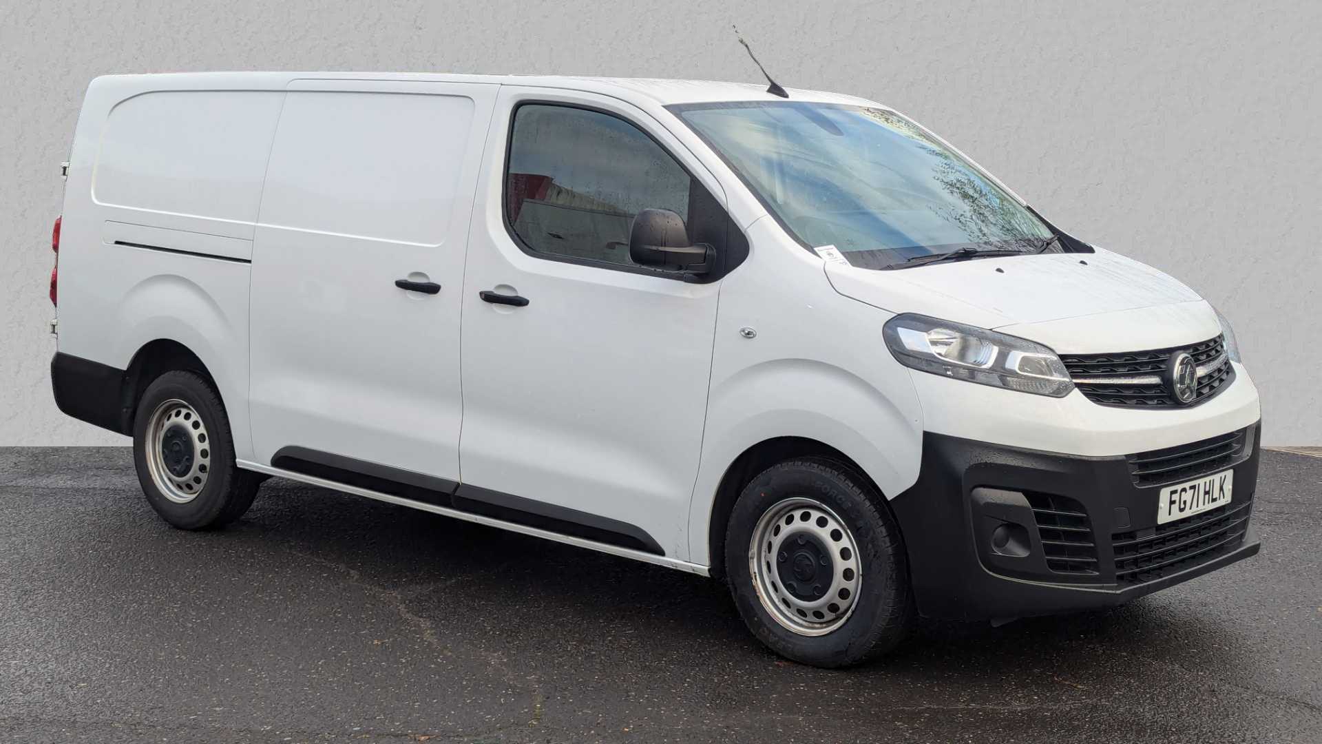 Main listing image - Vauxhall Vivaro