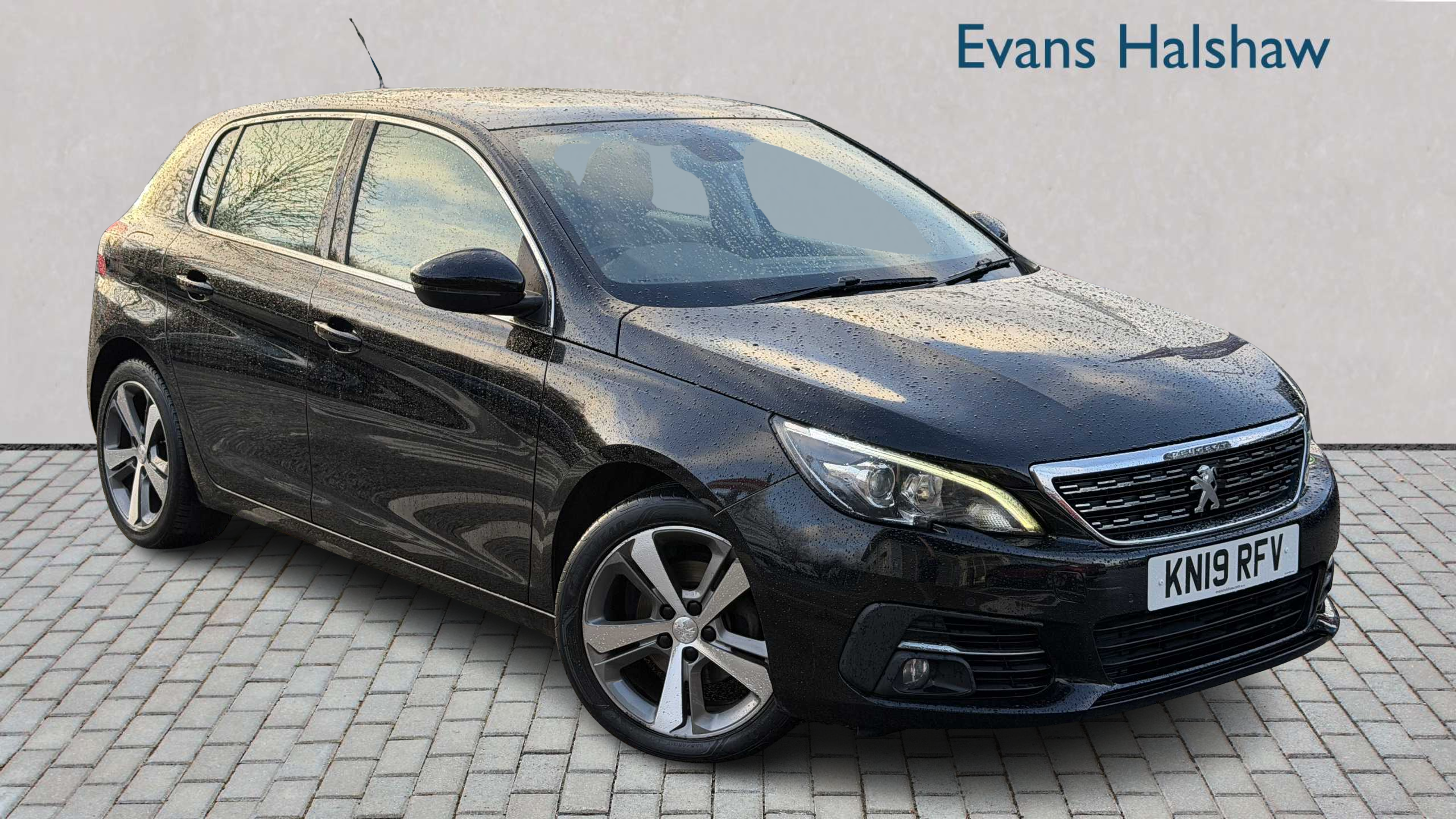 Main listing image - Peugeot 308