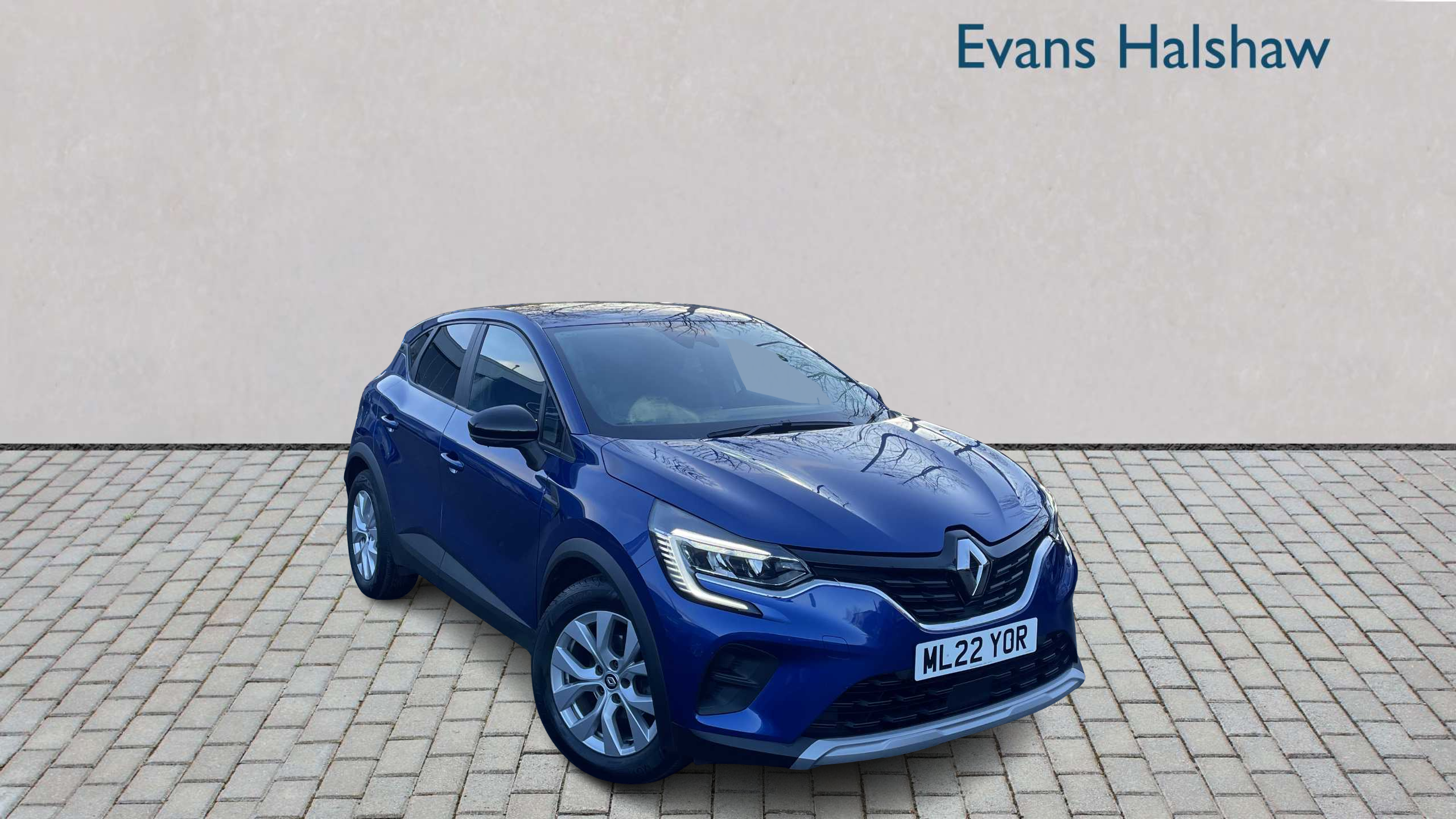 Main listing image - Renault Captur