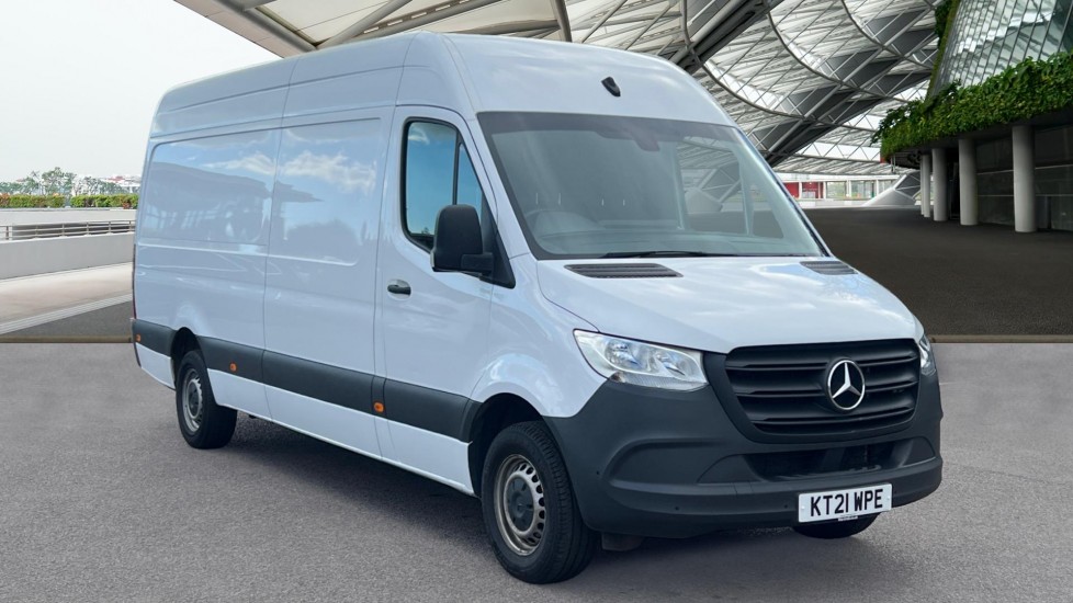 Main listing image - Mercedes-Benz Sprinter