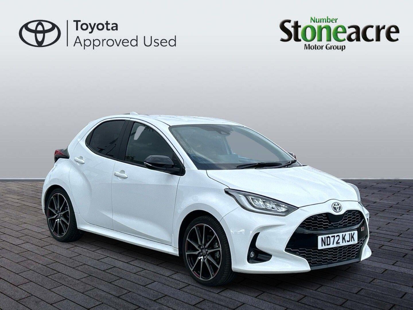 Main listing image - Toyota Yaris