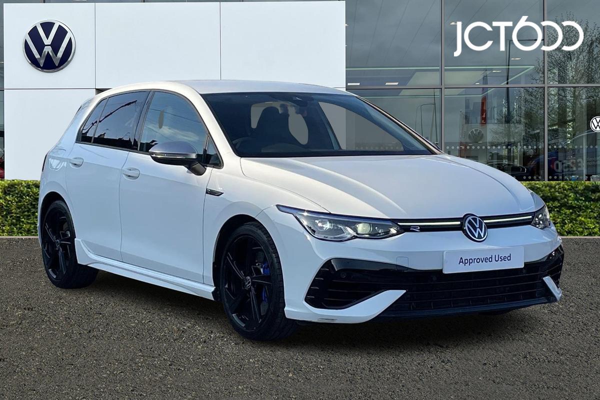 Main listing image - Volkswagen Golf