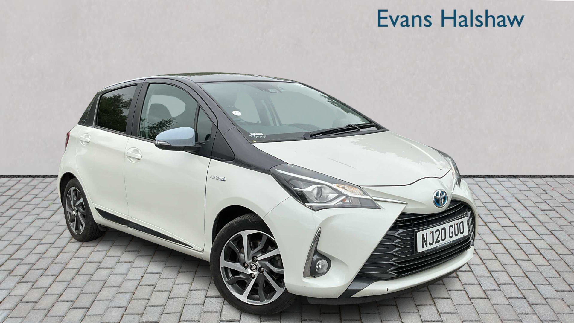 Main listing image - Toyota Yaris