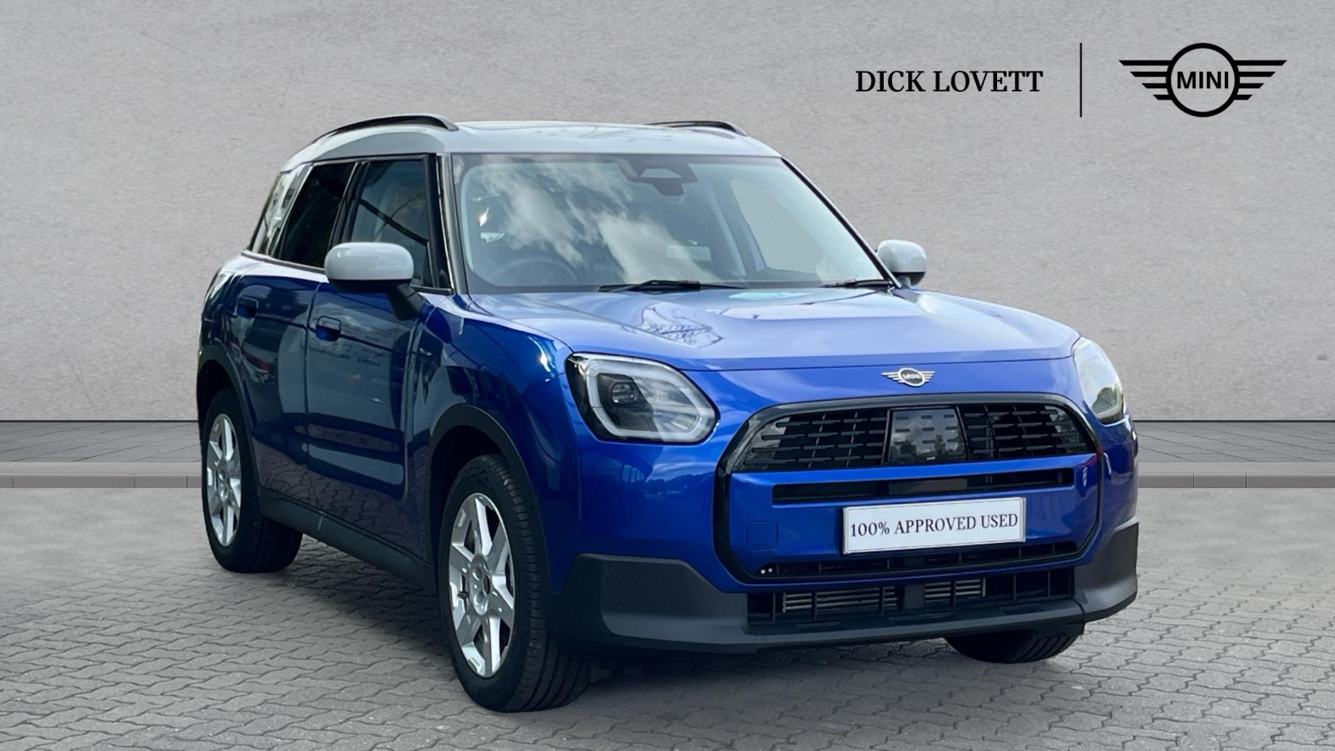 Main listing image - MINI Countryman