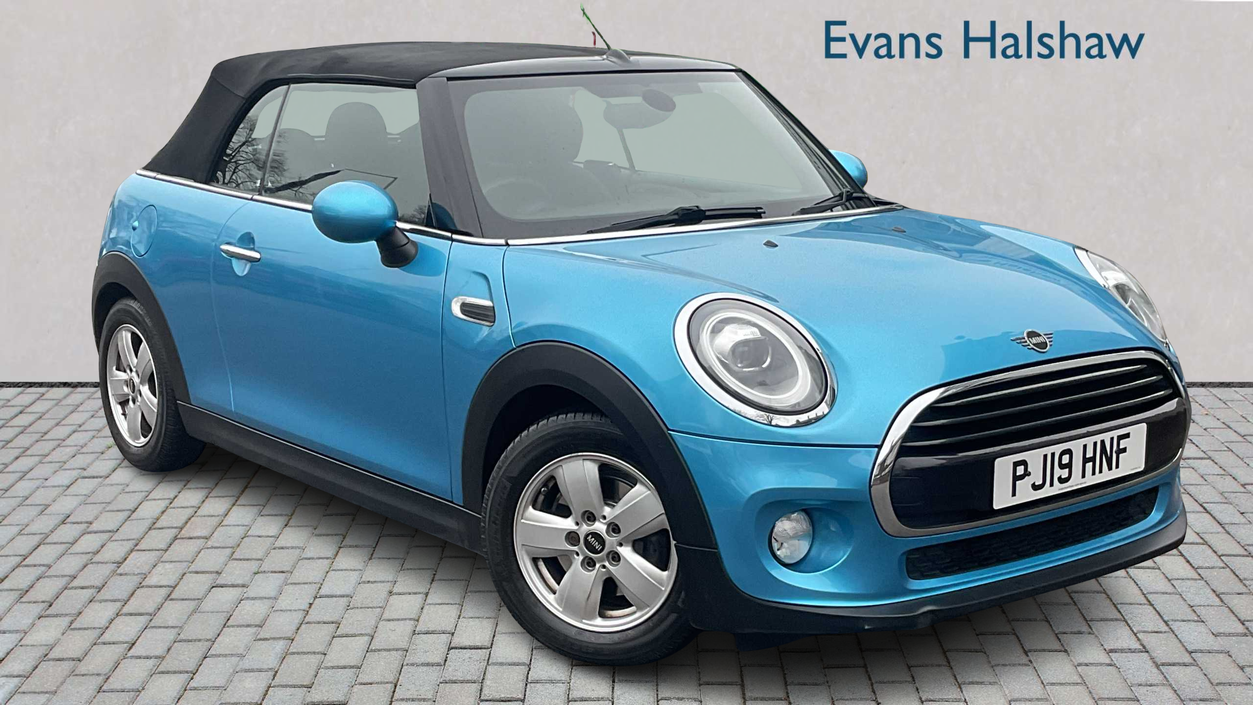 Main listing image - MINI Convertible