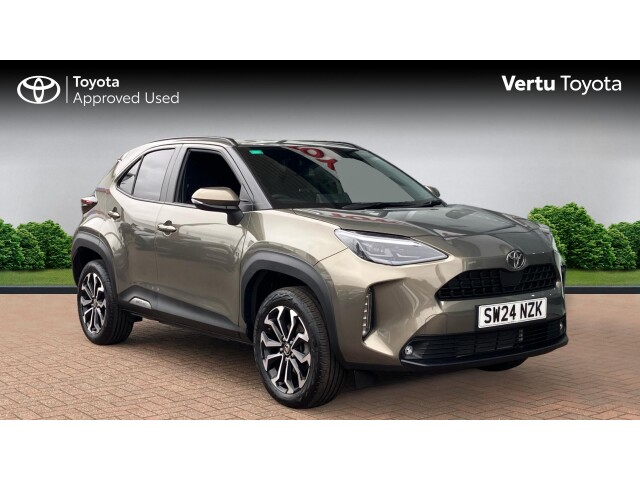 Main listing image - Toyota Yaris Cross