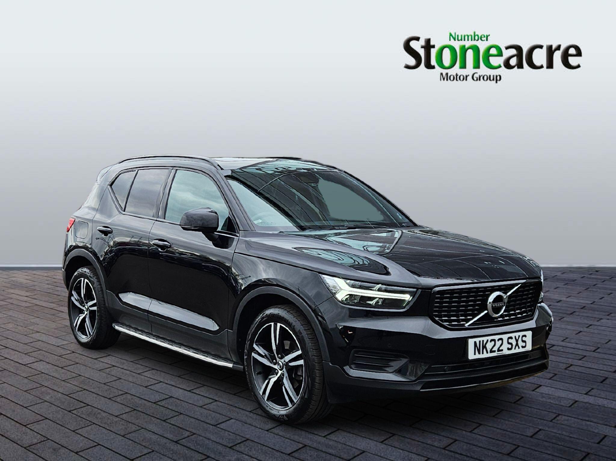 Main listing image - Volvo XC40