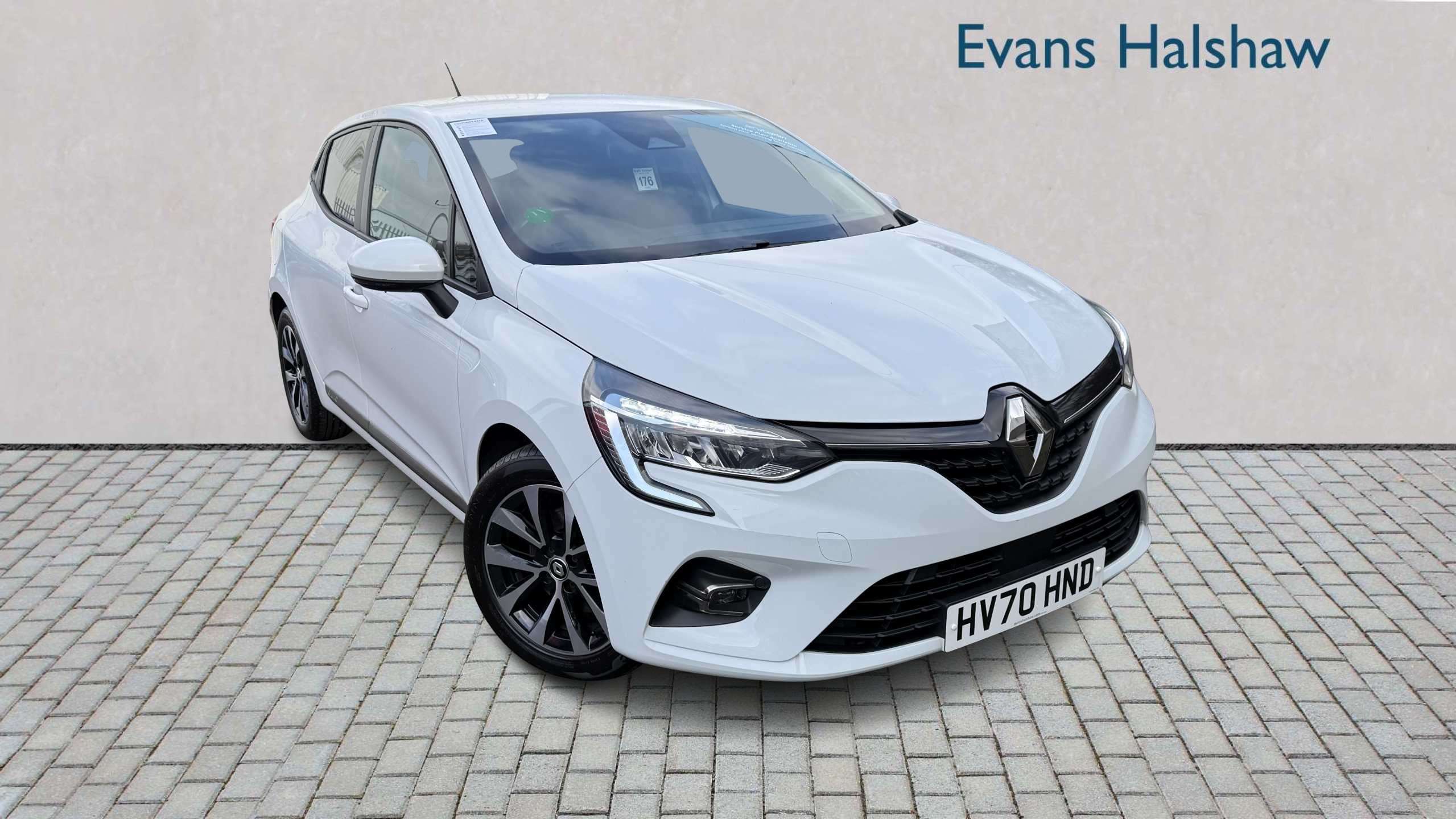 Main listing image - Renault Clio