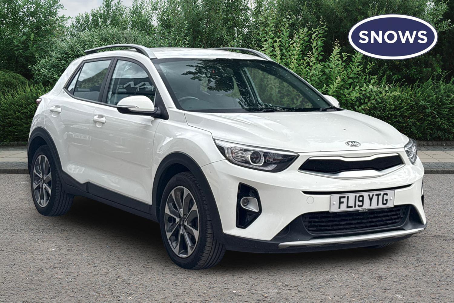 Main listing image - Kia Stonic