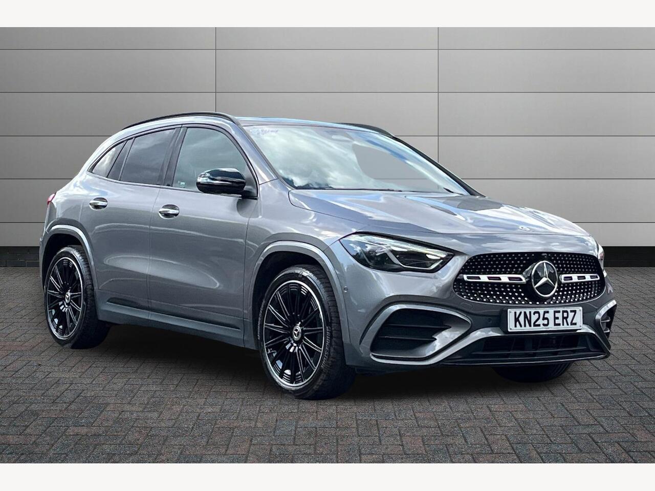Main listing image - Mercedes-Benz GLA