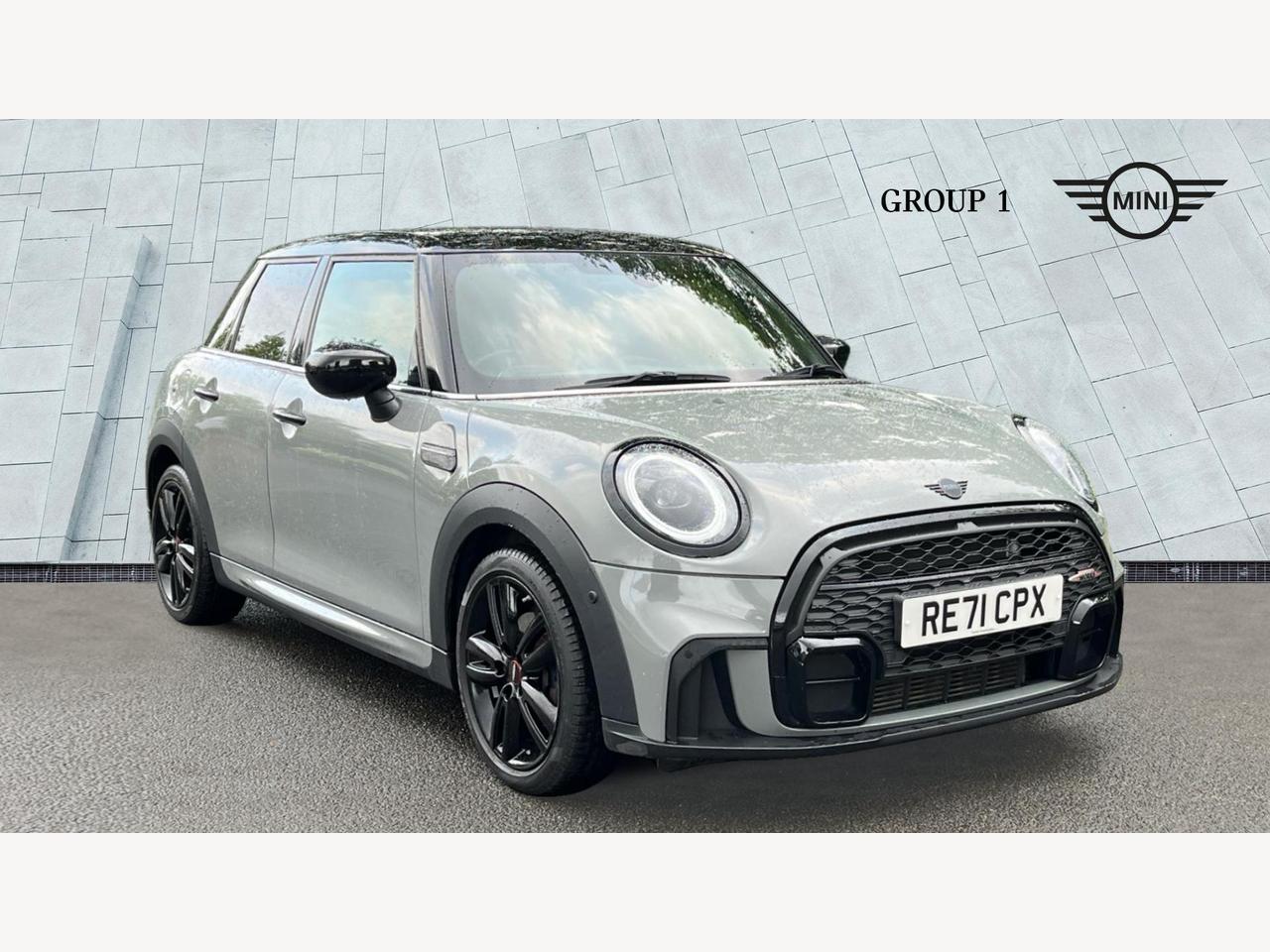 Main listing image - MINI Hatchback 5dr