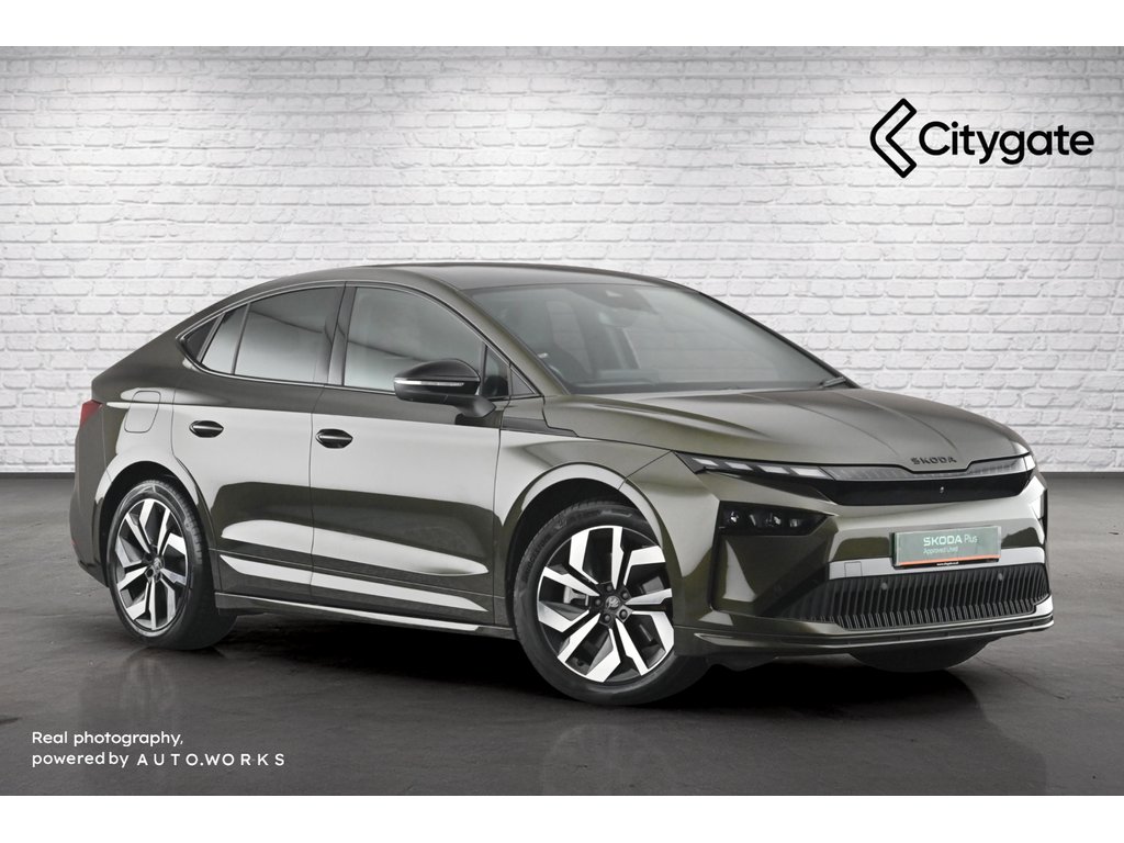 Main listing image - Skoda Enyaq