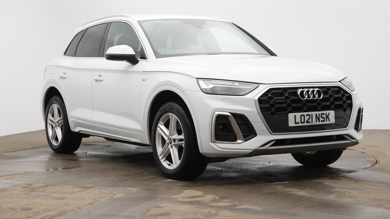 Main listing image - Audi Q5