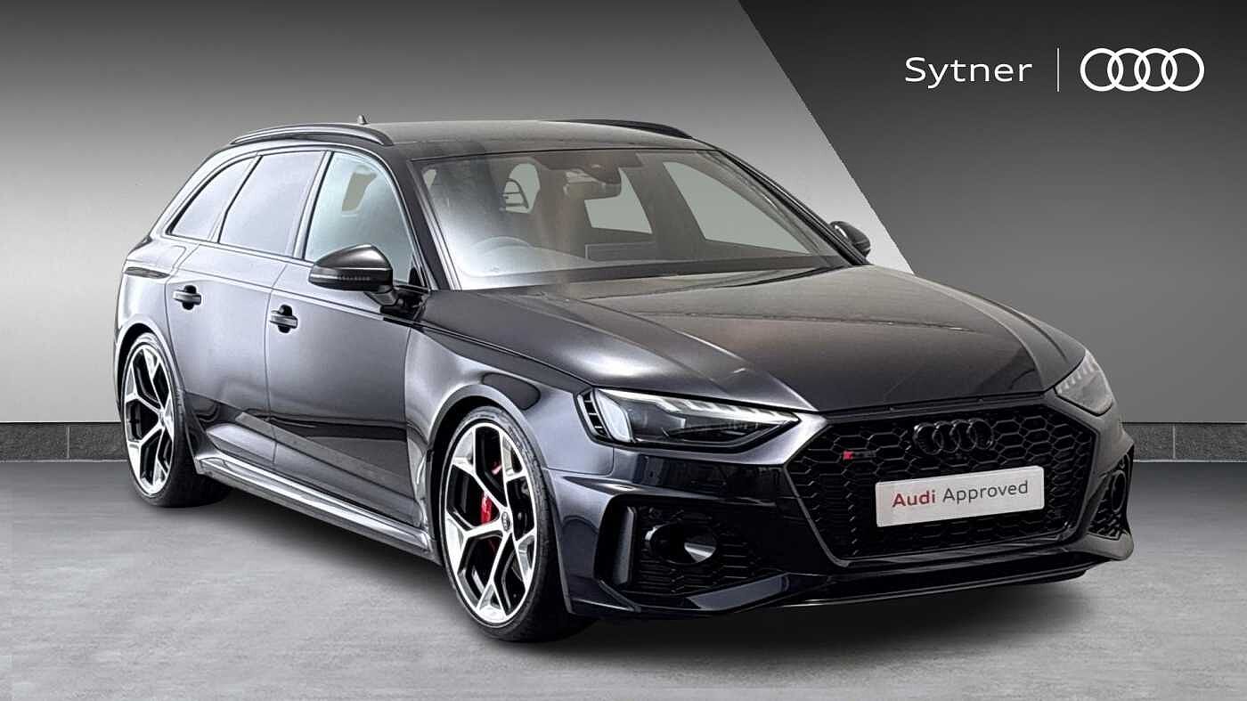 Main listing image - Audi RS4