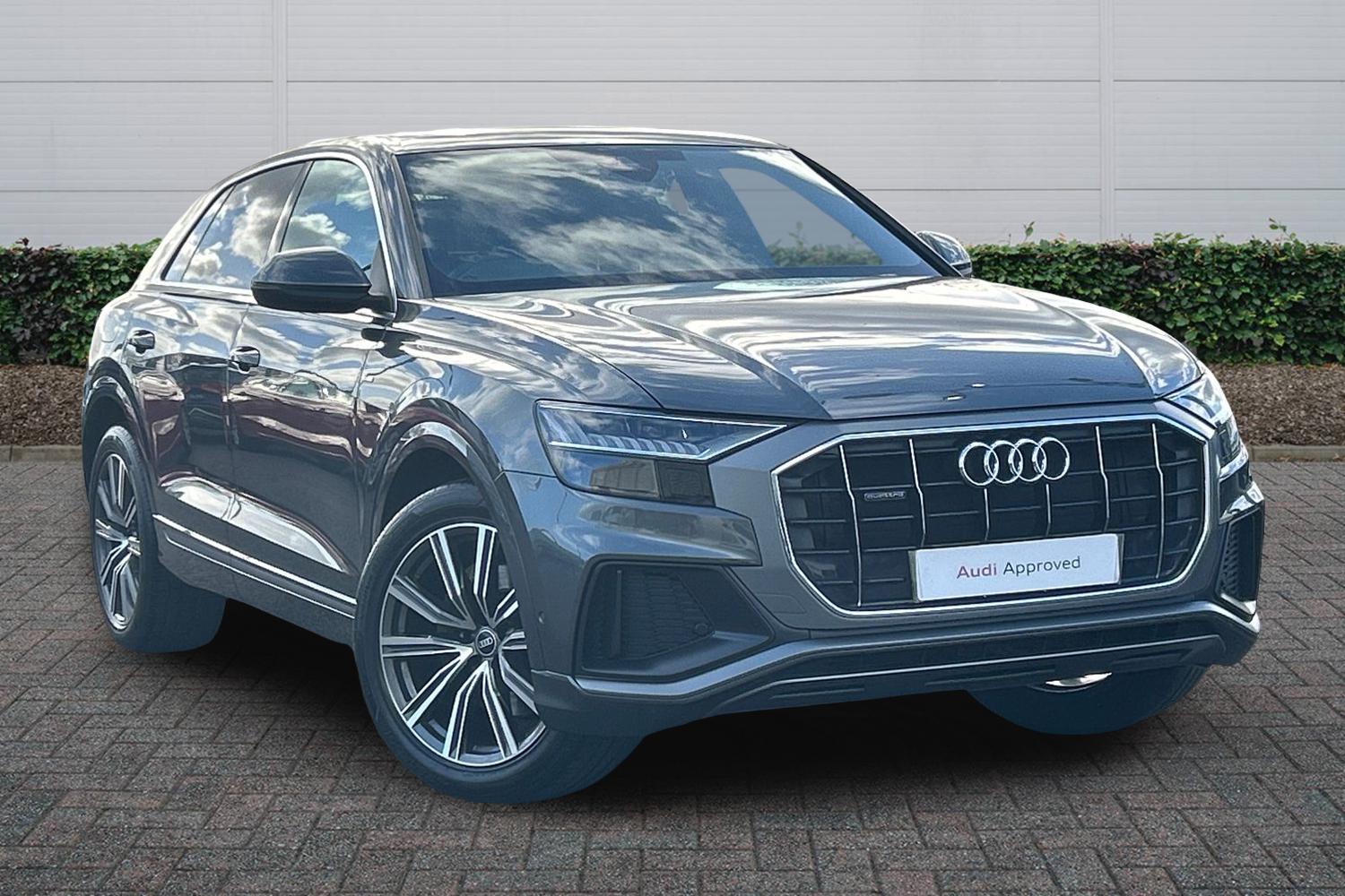Main listing image - Audi Q8