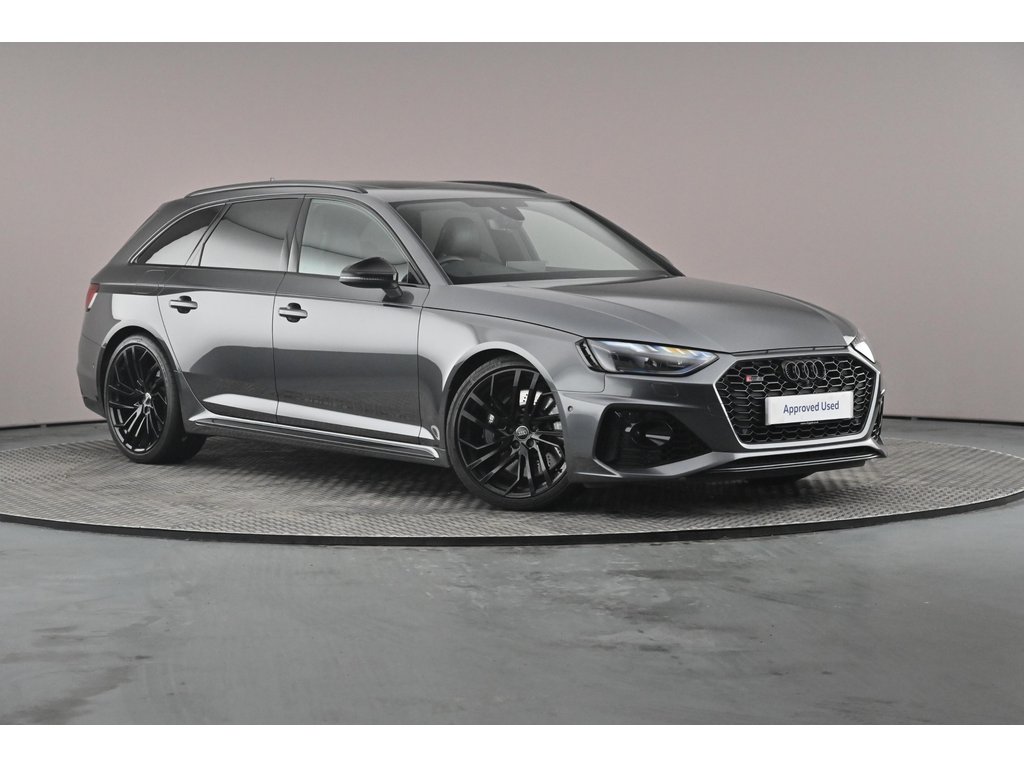 Main listing image - Audi RS4