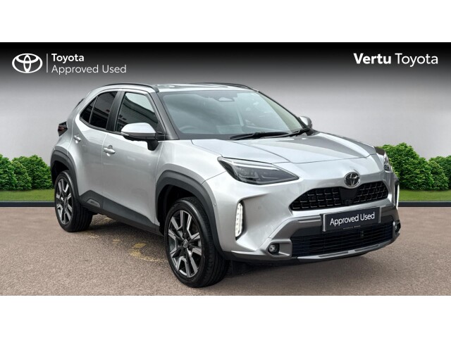 Main listing image - Toyota Yaris Cross