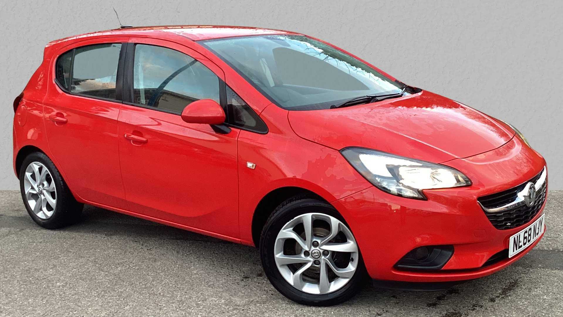 Main listing image - Vauxhall Corsa