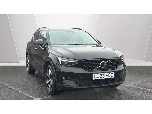 Main listing image - Volvo XC40