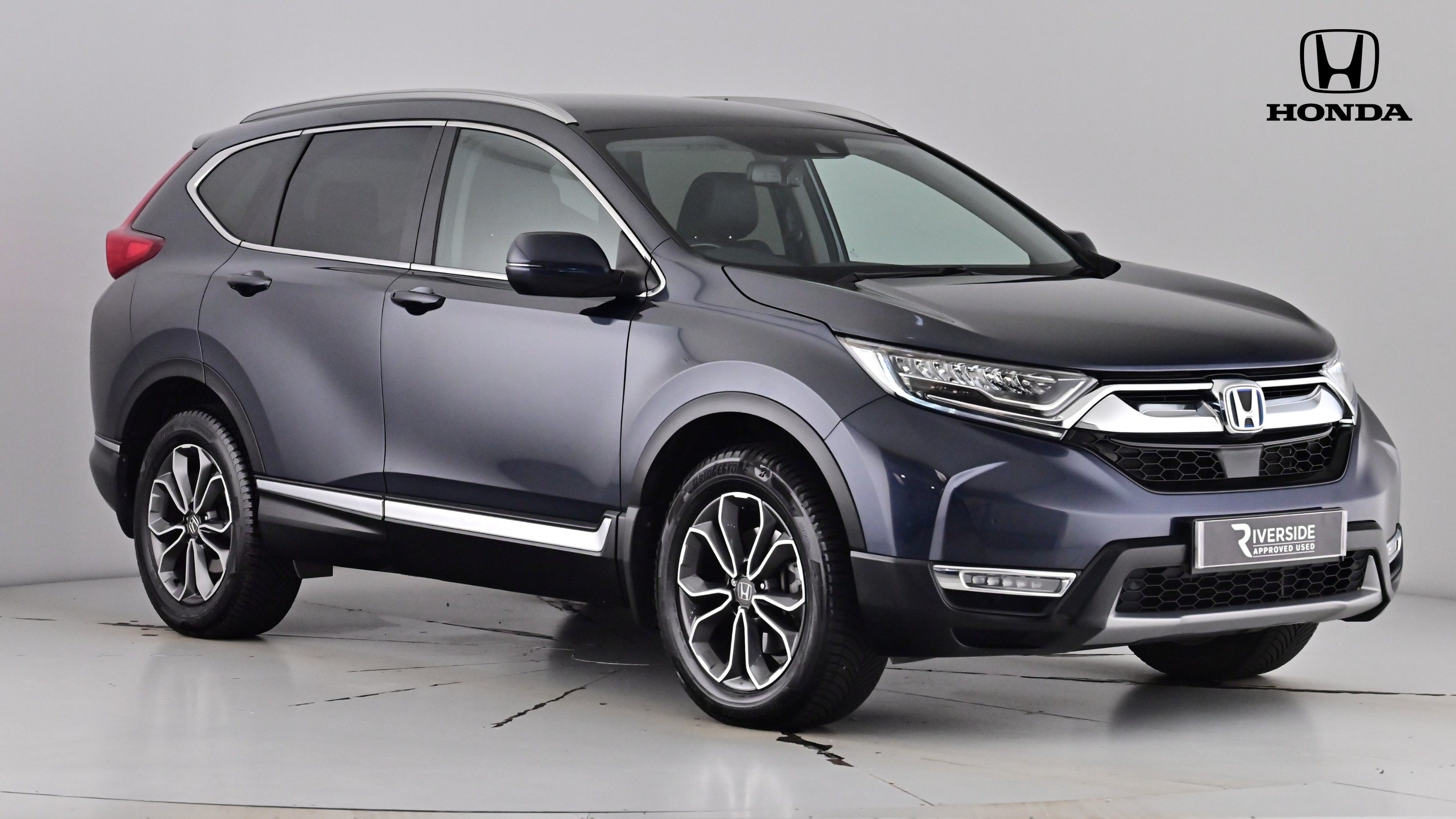 Main listing image - Honda CR-V