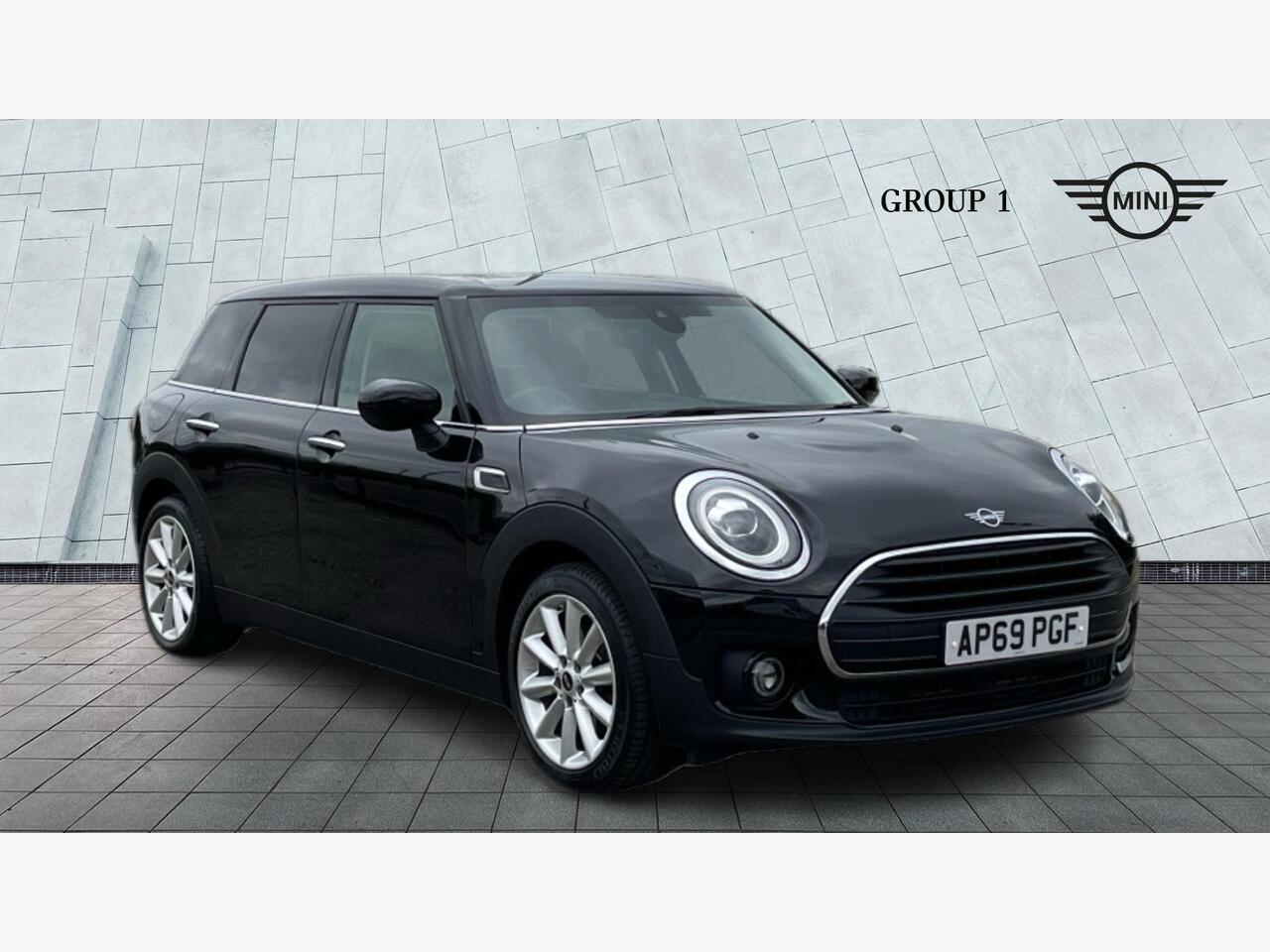 Main listing image - MINI Clubman