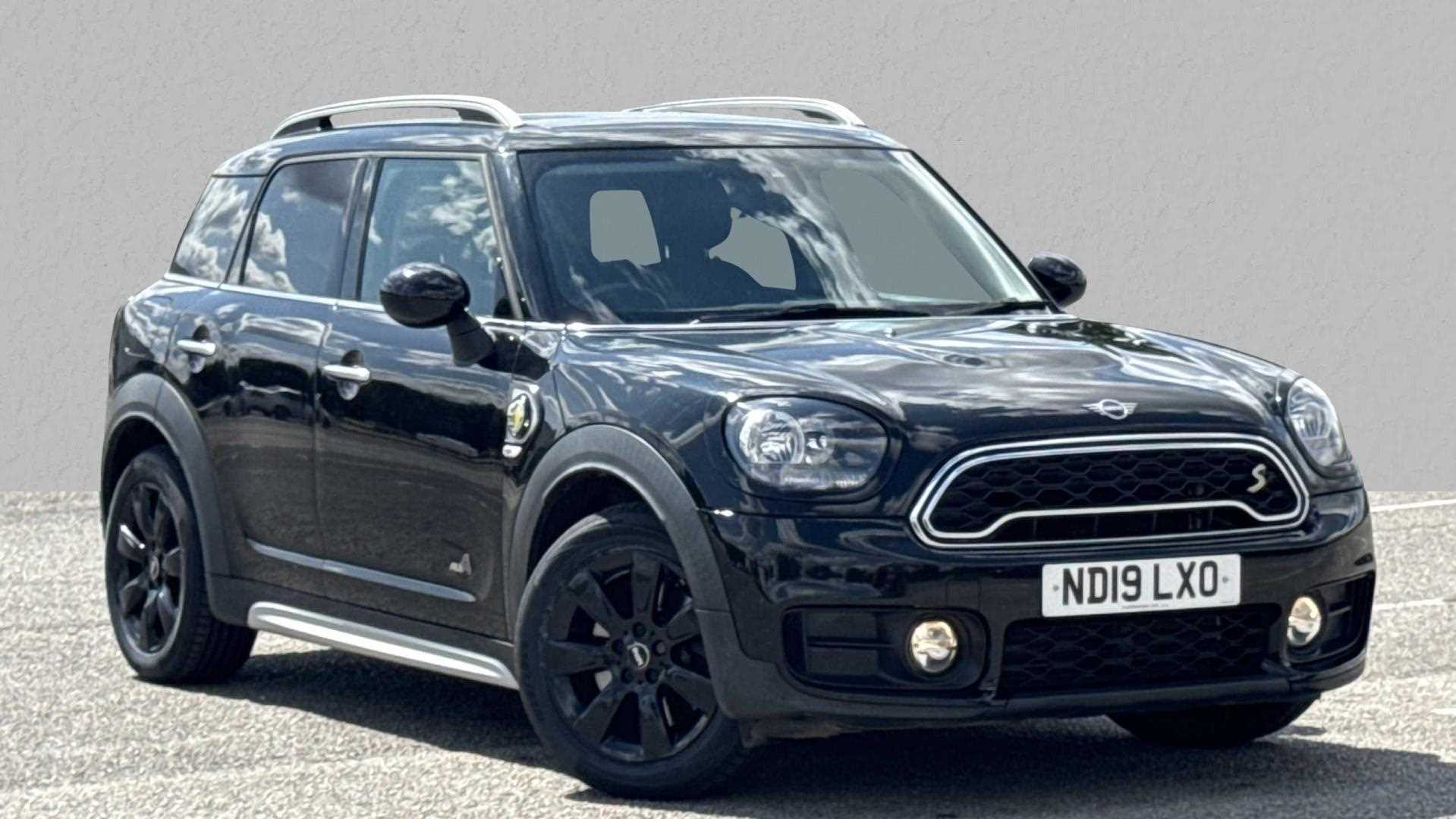Main listing image - MINI Countryman