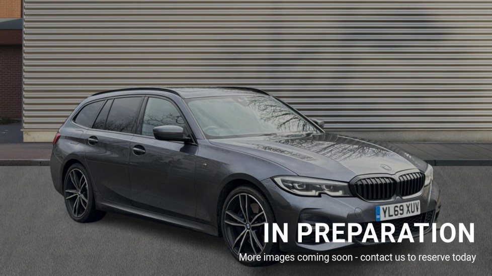 Main listing image - BMW 3 Series Touring