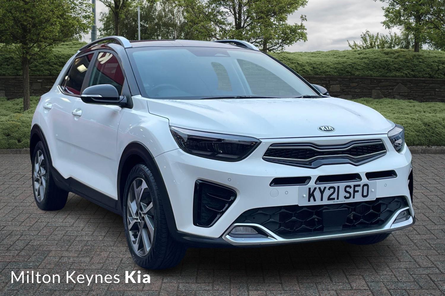 Main listing image - Kia Stonic