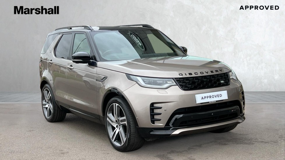 Main listing image - Land Rover Discovery