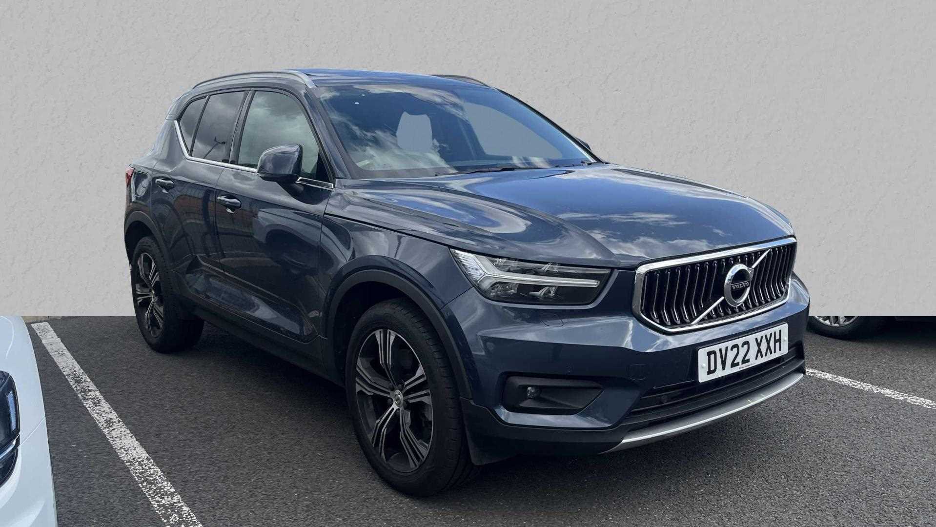 Main listing image - Volvo XC40 Recharge