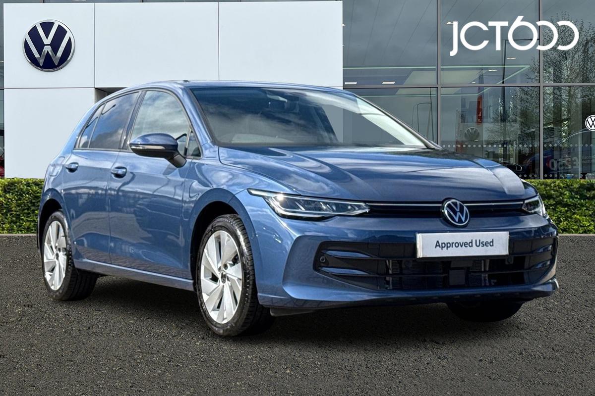 Main listing image - Volkswagen Golf