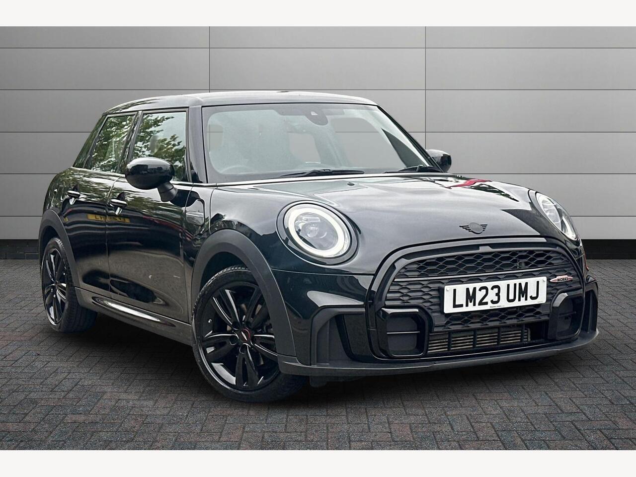 Main listing image - MINI Hatchback 5dr