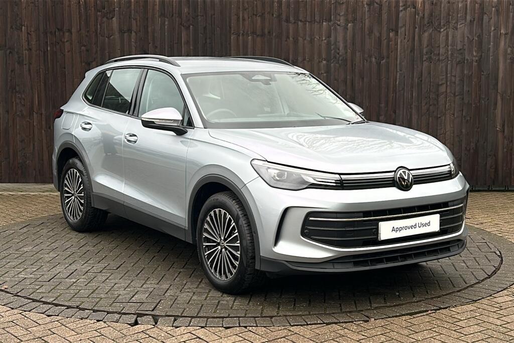 Main listing image - Volkswagen Tiguan