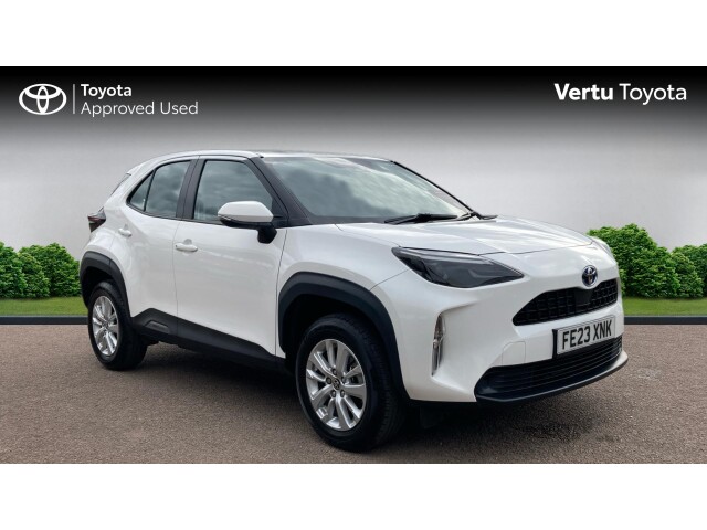 Main listing image - Toyota Yaris Cross