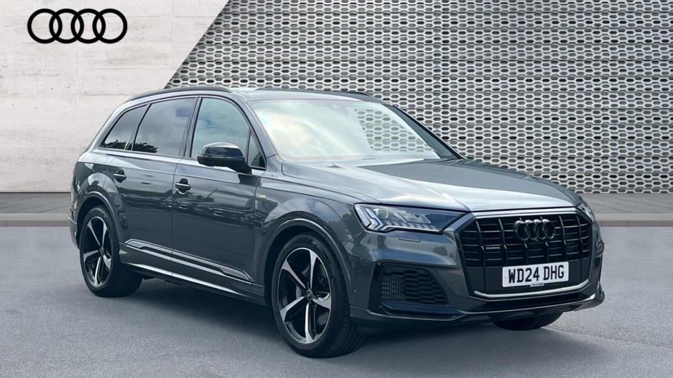 Main listing image - Audi Q7