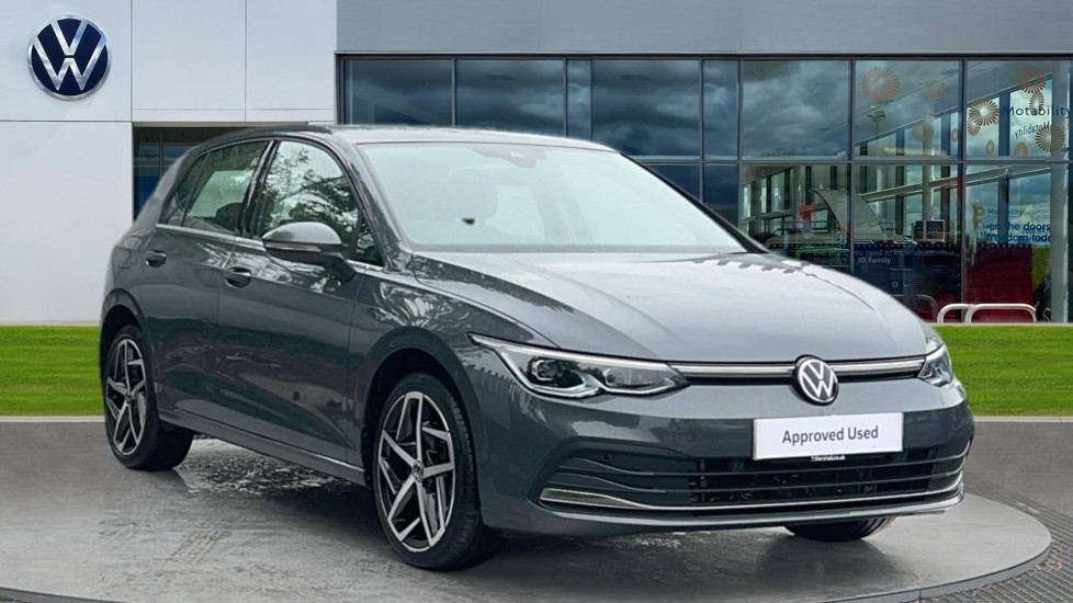 Main listing image - Volkswagen Golf