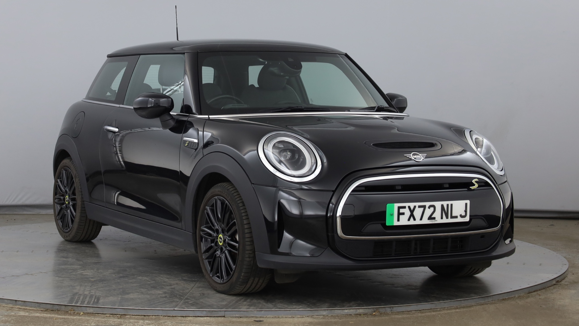 Main listing image - MINI Electric