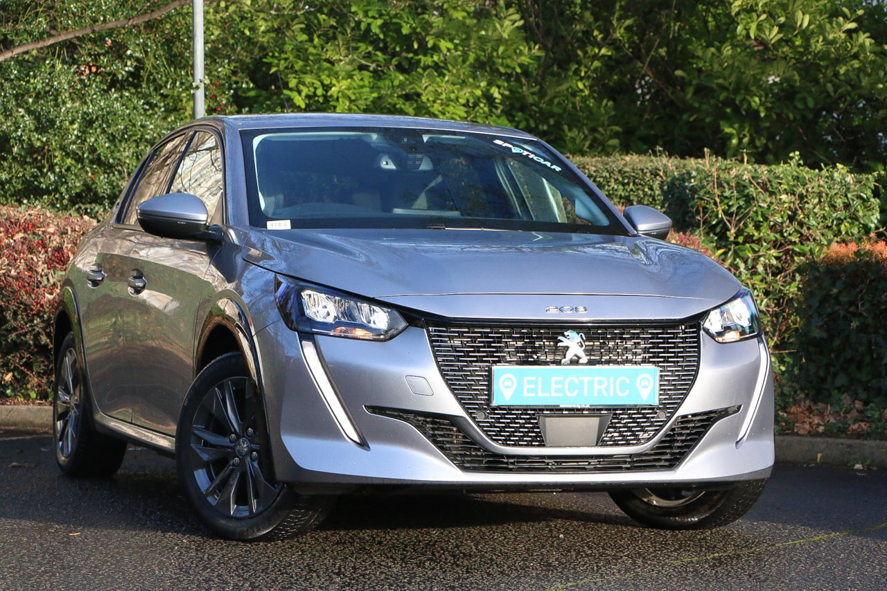 Main listing image - Peugeot e-208