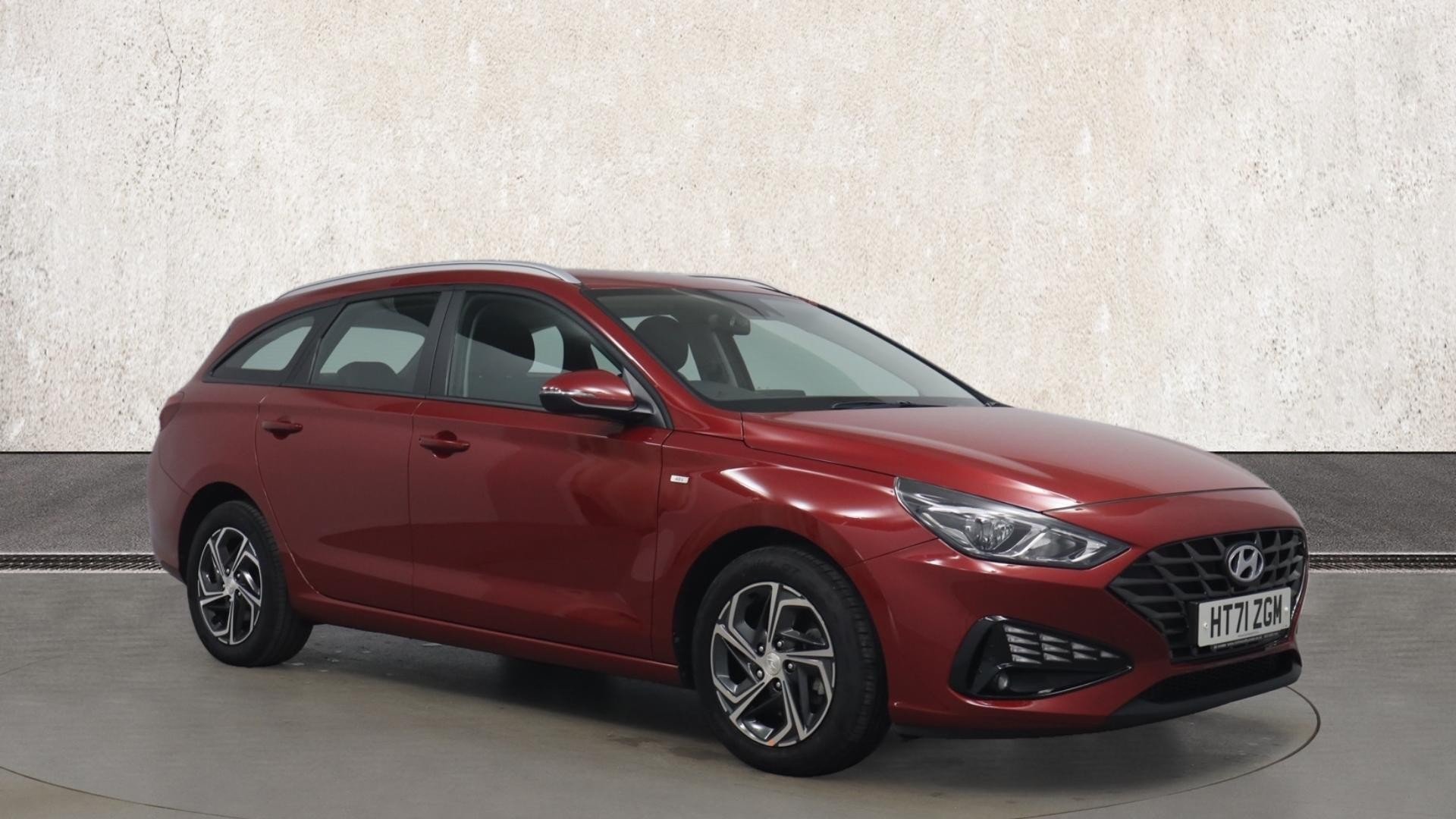 Main listing image - Hyundai i30 Tourer