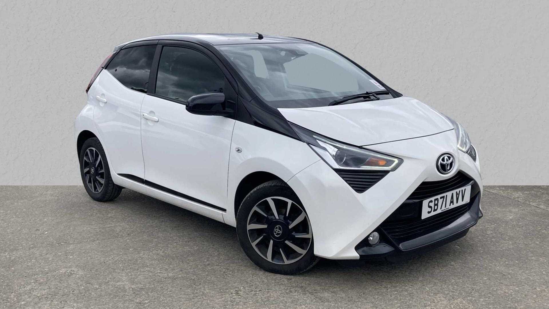 Main listing image - Toyota Aygo