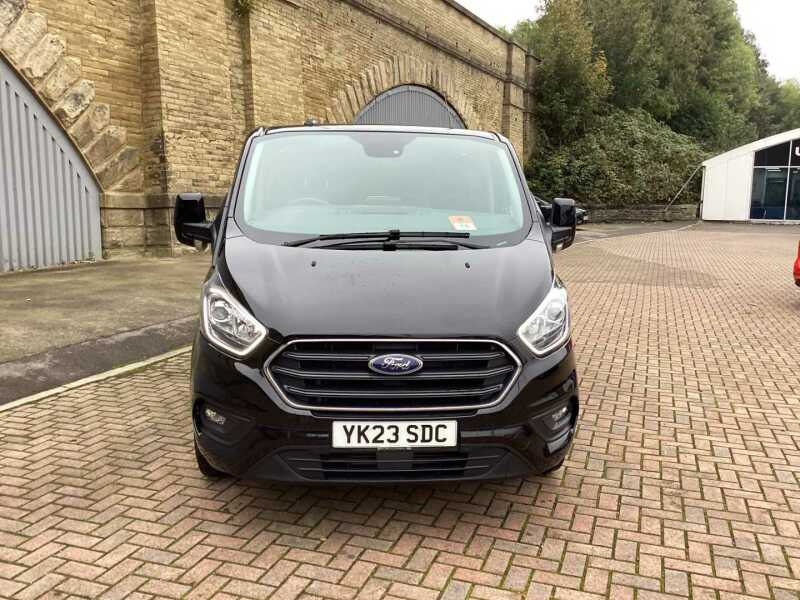 Main listing image - Ford Transit Custom