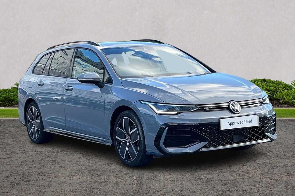 Main listing image - Volkswagen Golf Estate