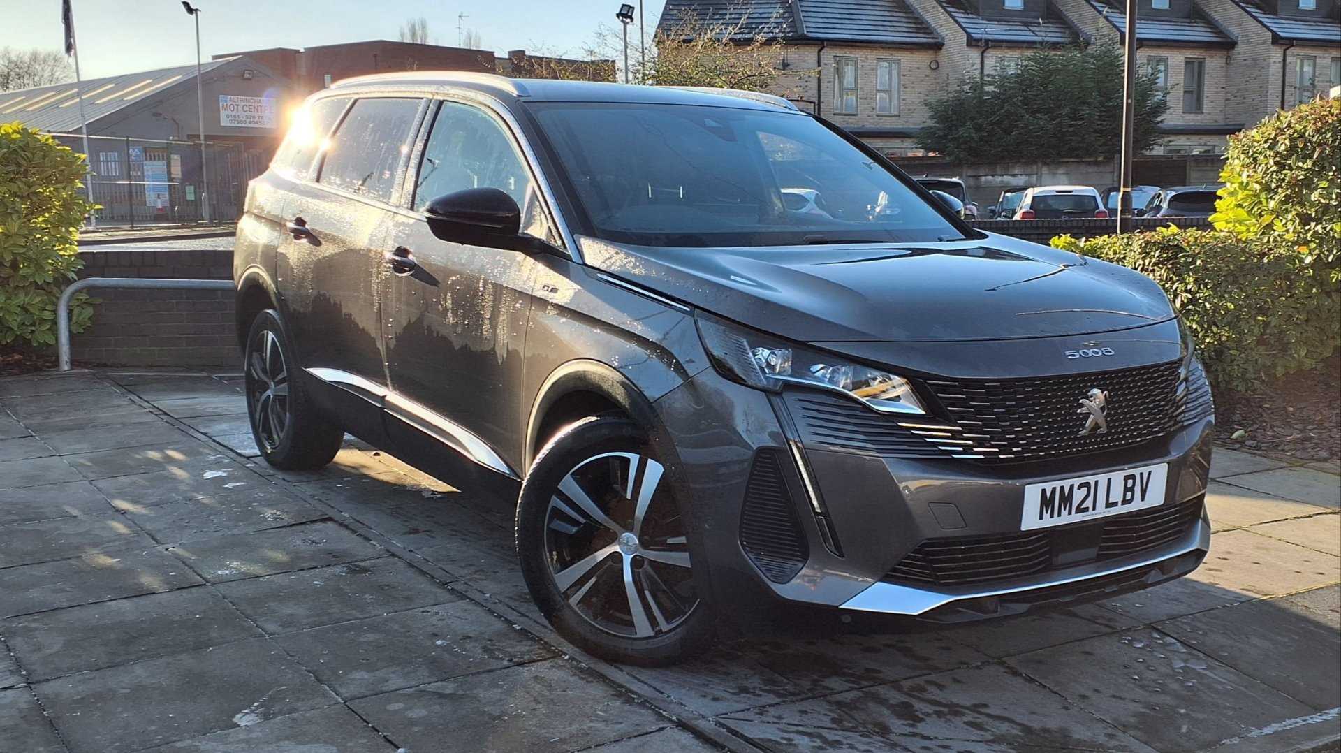 Main listing image - Peugeot 5008