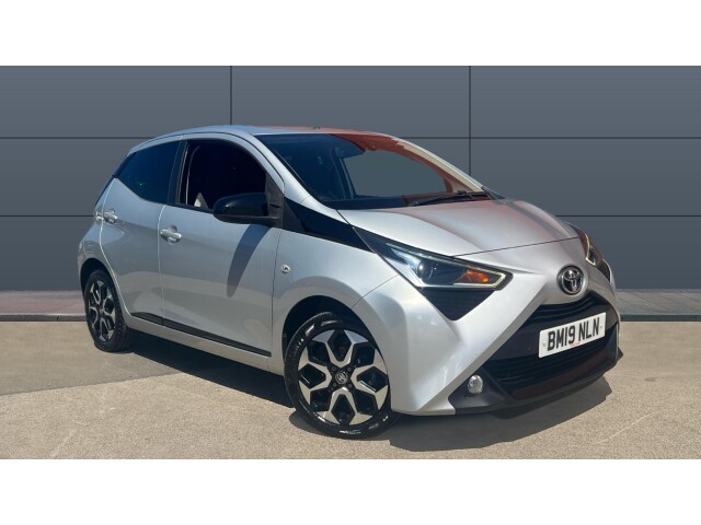 Main listing image - Toyota Aygo
